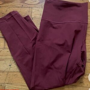 Lululemon Wunder HR 
Size 18 
Mulled Wine